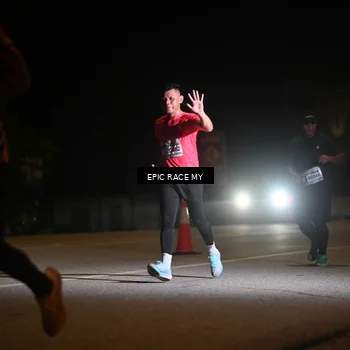 Runner Photo 8402855