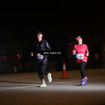 Runner Photo 8402866