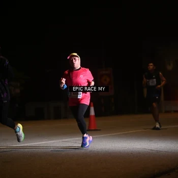 Runner Photo 8402870