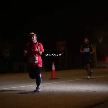 Runner Photo 8402871