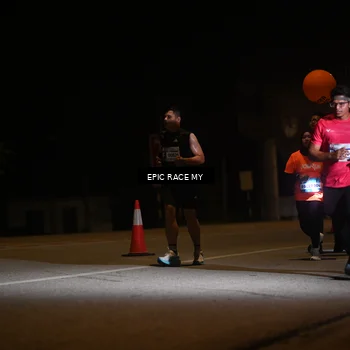 Runner Photo 8402872