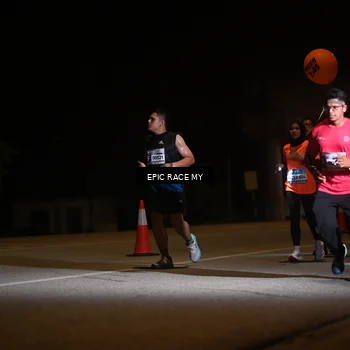Runner Photo 8402873