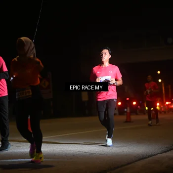 Runner Photo 8402884