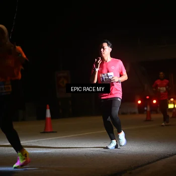 Runner Photo 8402888