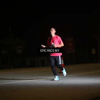Runner Photo 8402891
