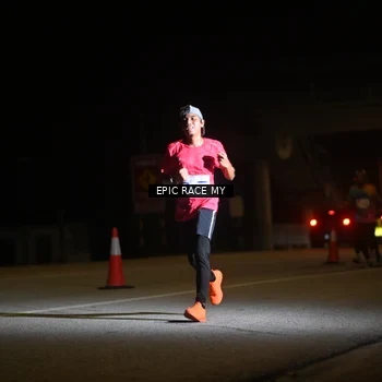 Runner Photo 8402897