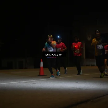 Runner Photo 8402899