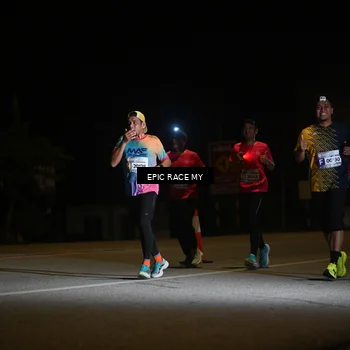 Runner Photo 8402900