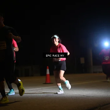 Runner Photo 8402910