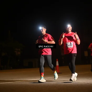 Runner Photo 8402916