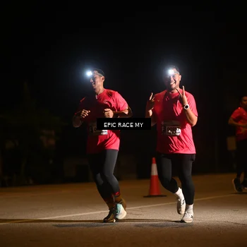 Runner Photo 8402917