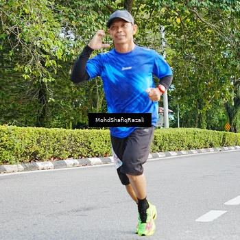 Runner Photo 8402924