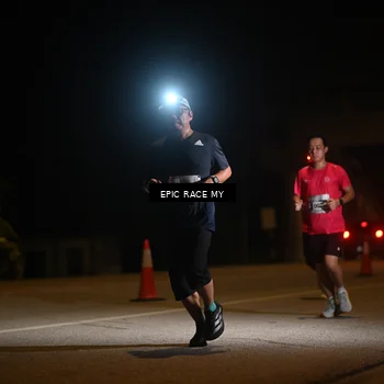 Runner Photo 8402928