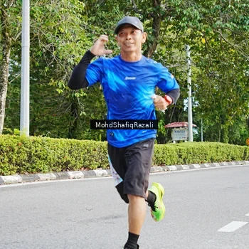 Runner Photo 8402932