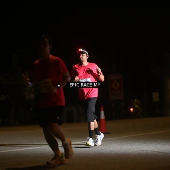 Runner Photo 8402934