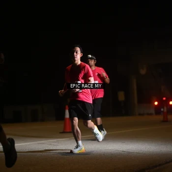 Runner Photo 8402935