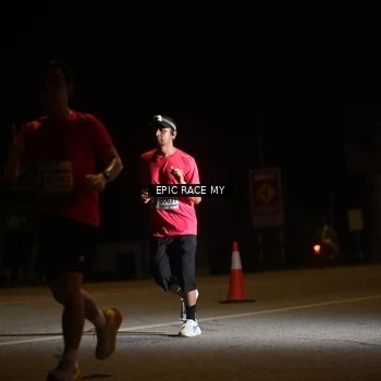 Runner Photo 8402937