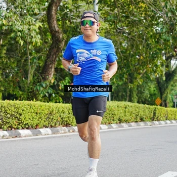 Runner Photo 8402953