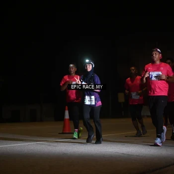 Runner Photo 8402957
