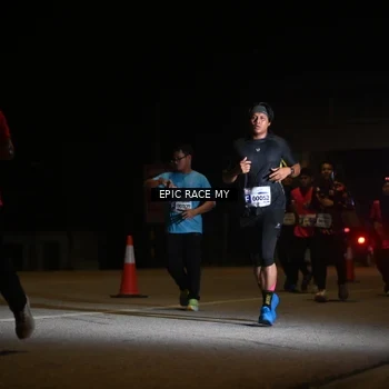 Runner Photo 8402978