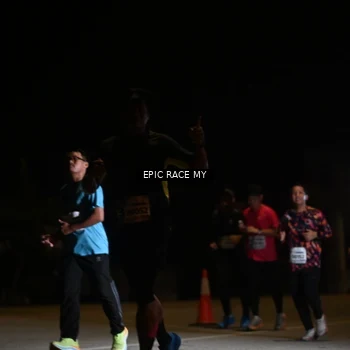 Runner Photo 8402987