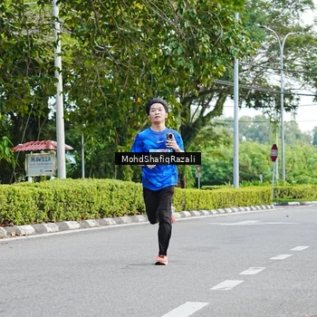 Runner Photo 8402988