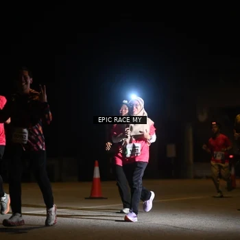 Runner Photo 8402990