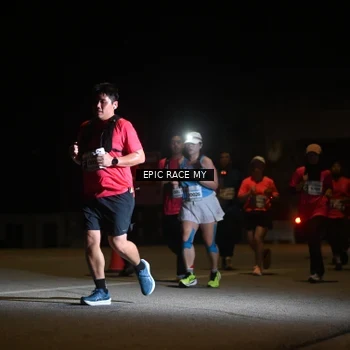 Runner Photo 8403012