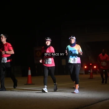 Runner Photo 8403039