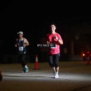 Runner Photo 8403060