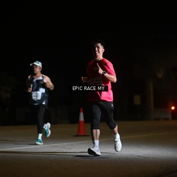 Runner Photo 8403062