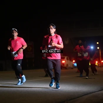 Runner Photo 8403074
