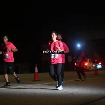 Runner Photo 8403081