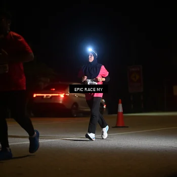 Runner Photo 8403089