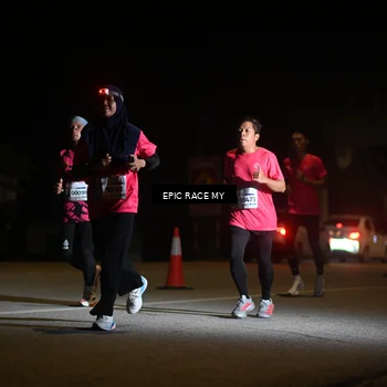 Runner Photo 8403102