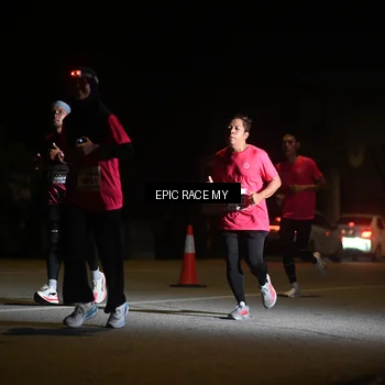 Runner Photo 8403106