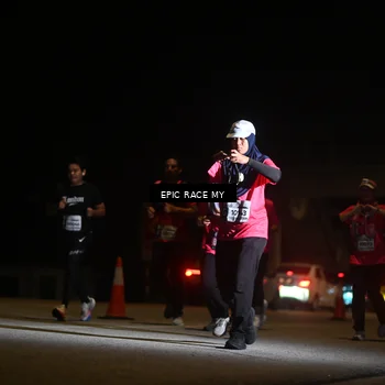 Runner Photo 8403125