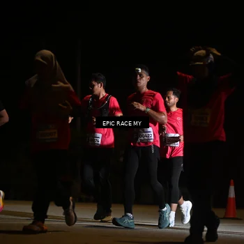 Runner Photo 8403129