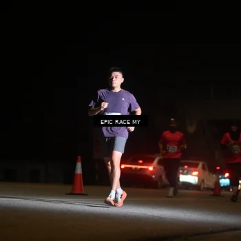 Runner Photo 8403137