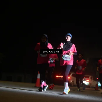 Runner Photo 8403145