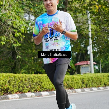 Runner Photo 8403159