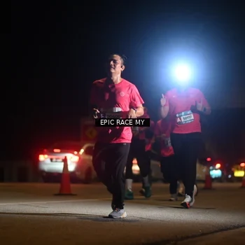 Runner Photo 8403172