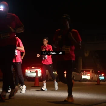 Runner Photo 8403183