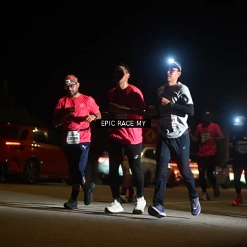 Runner Photo 8403191
