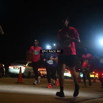 Runner Photo 8403192