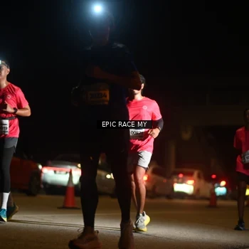 Runner Photo 8403201