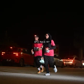 Runner Photo 8403210