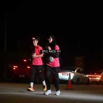 Runner Photo 8403215