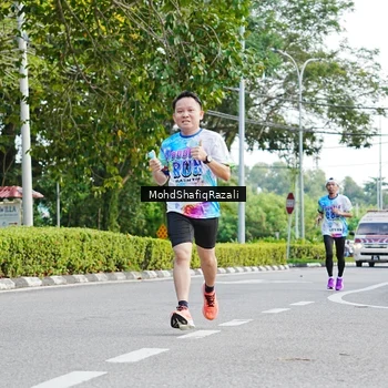 Runner Photo 8403222
