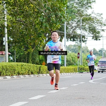 Runner Photo 8403236